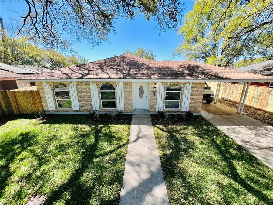 8000 Edgelake Court, New Orleans, LA 70126 - #2