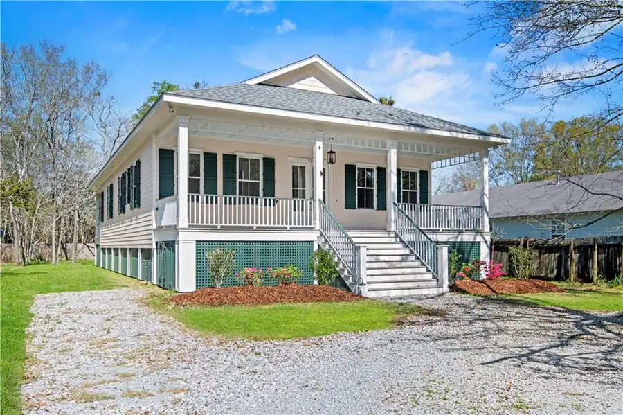 324 Lamarque Street, Mandeville, LA 70448 - #2