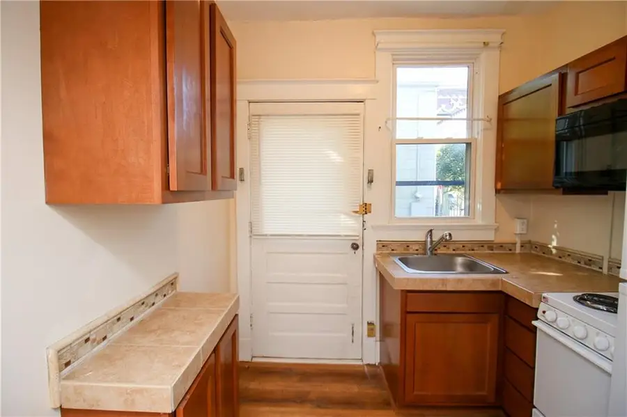 709-711 General Pershing Street, New Orleans, LA 70115 - #3