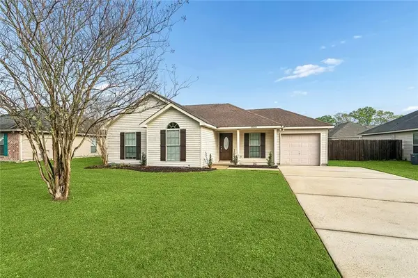 44034 Washley Trace, Robert, LA 70455