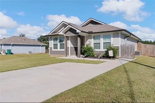 42302 Andrea Lane, Ponchatoula, LA 70454