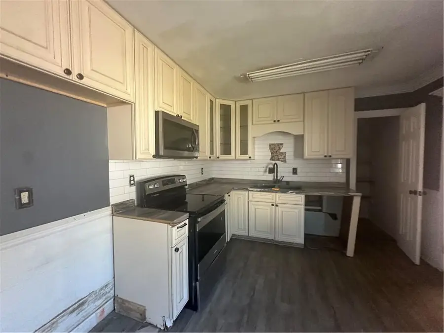 5111 Parkin Avenue, Greenwell Springs, LA 70739 - #3