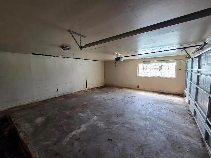 2723 9th Street, Alexandria, LA 71302 - #3