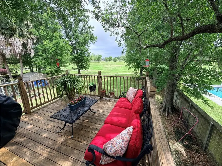 63 Glenwood Avenue, Harahan, LA 70123 - #3