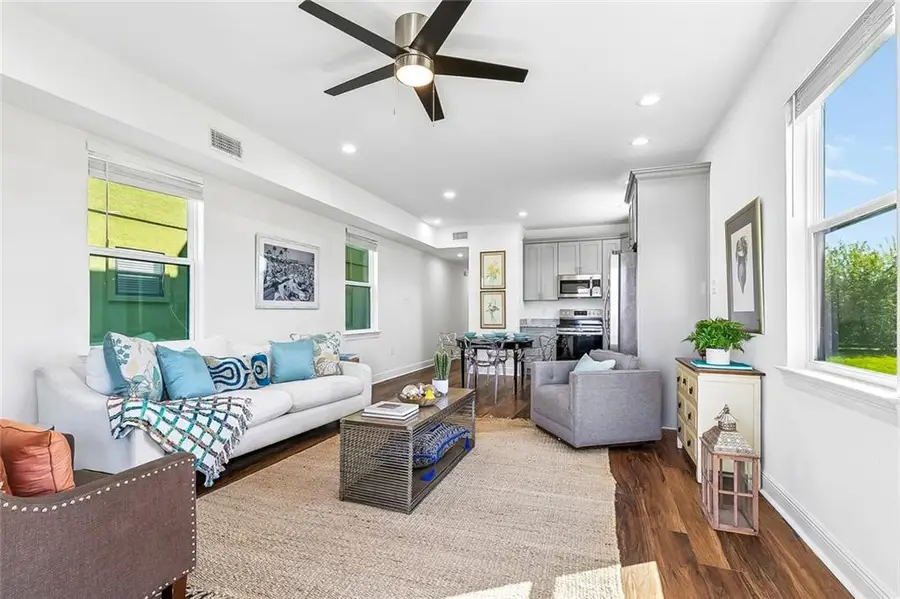 3011 13 Wall Boulevard, New Orleans, LA 70114 - #2