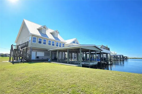 100 Deer Range Lane, Port Sulphur, LA 70083