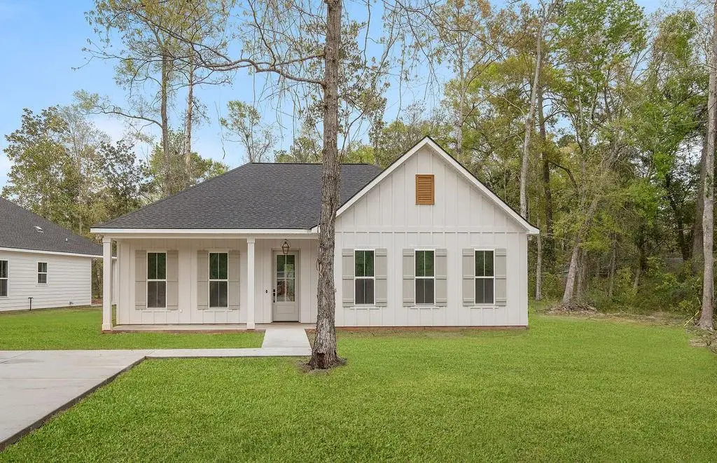 1304 W 24th Avenue, Covington, LA 70433 - #1
