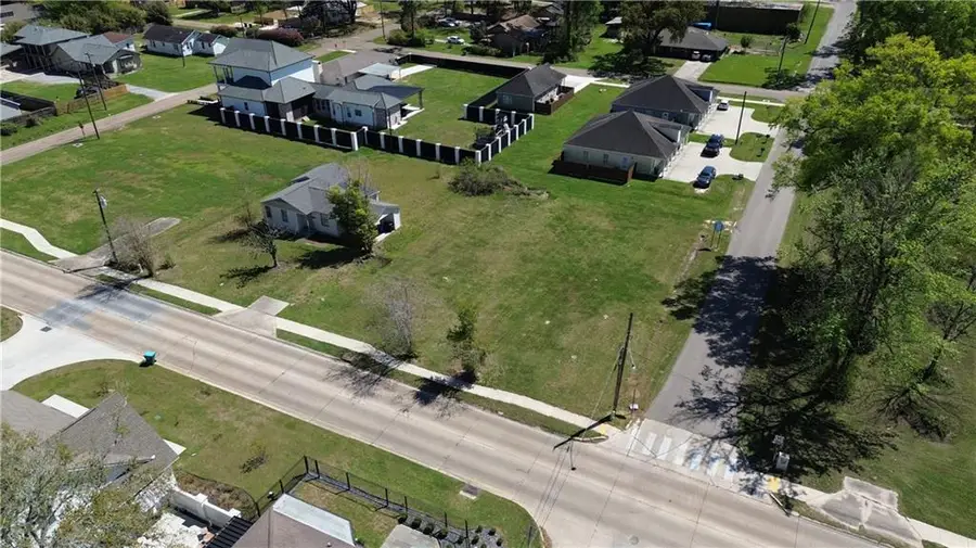 909 W Morris Avenue, Hammond, LA 70403 - #3