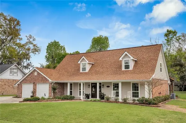 39 E Levert Drive, Luling, LA 70070