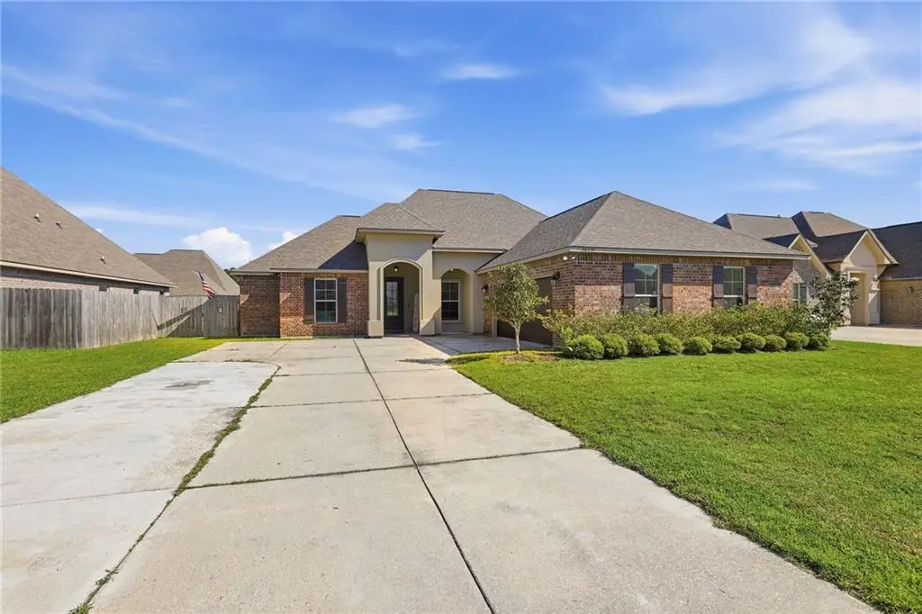 20291 Long Lake Drive, Hammond, LA 70403 - #1