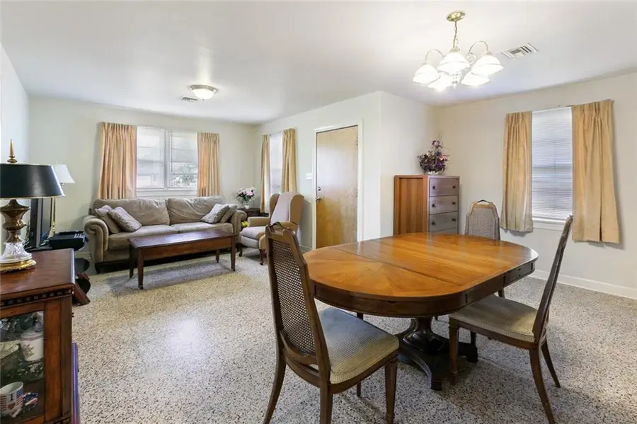 39 W Pamela Place, Arabi, LA 70032 - #3