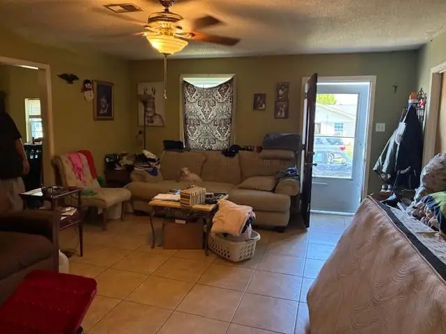 609 Vanderbilt Lane, Kenner, LA 70065 - #2