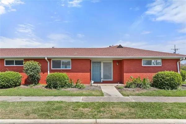 6000 Cameron Boulevard, New Orleans, LA 70122