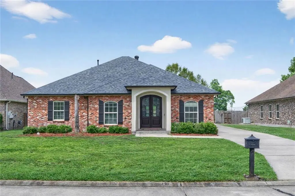 252 D'olivier Street, Belle Chasse, LA 70037 - #1