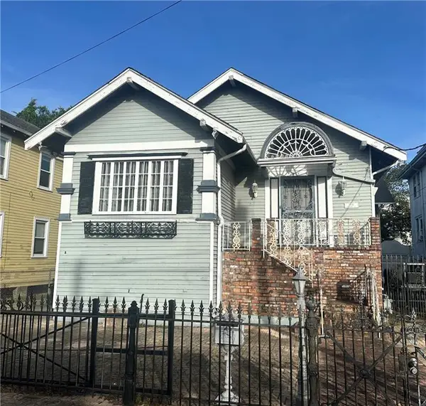 1914 Broadway Street, New Orleans, LA 70118