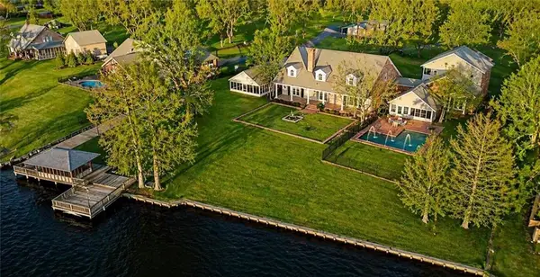 164 Melrose Bend Boulevard, Natchez, LA 71456