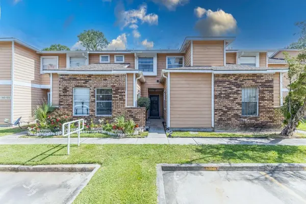 2425 Oxford Place #139, Gretna, LA 70056