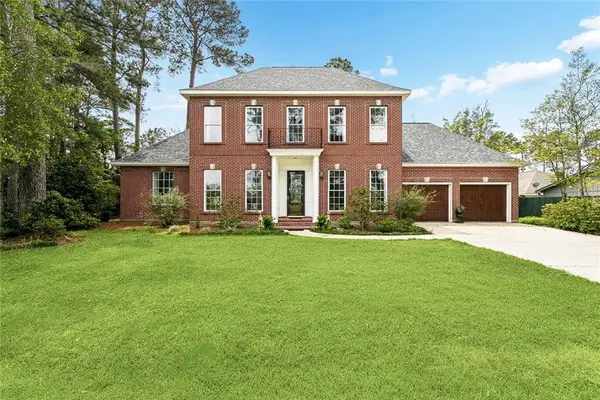 624 Beau Chene Drive, Mandeville, LA 70471