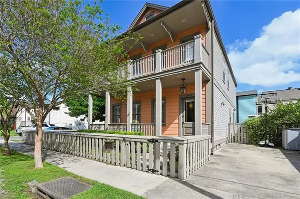 1037 Dante Street, New Orleans, LA 70118