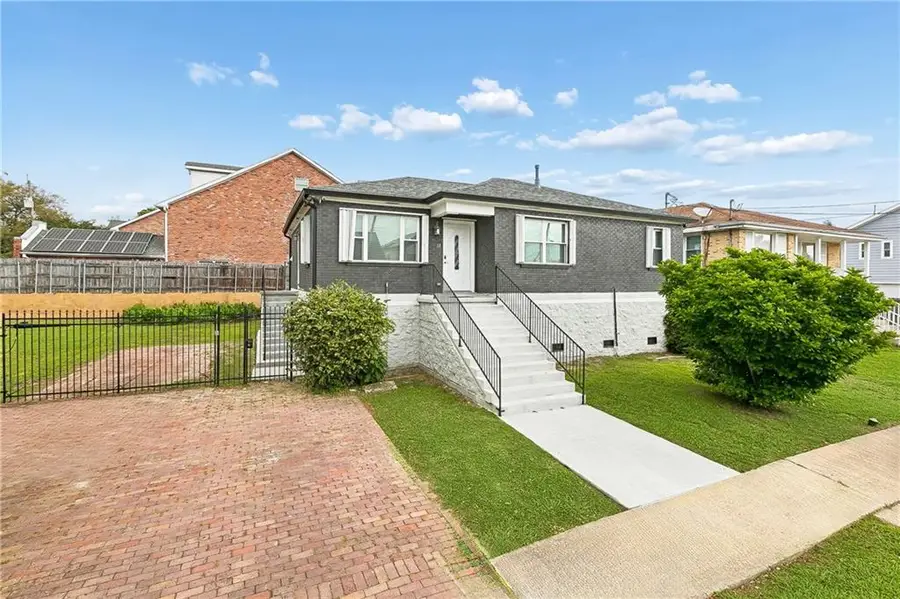 2413 New York Street, New Orleans, LA 70122 - #2