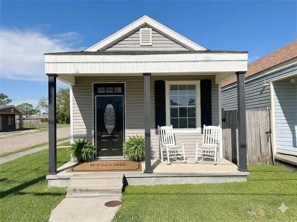 2101 Huey P. Long Avenue, Gretna, LA 70053