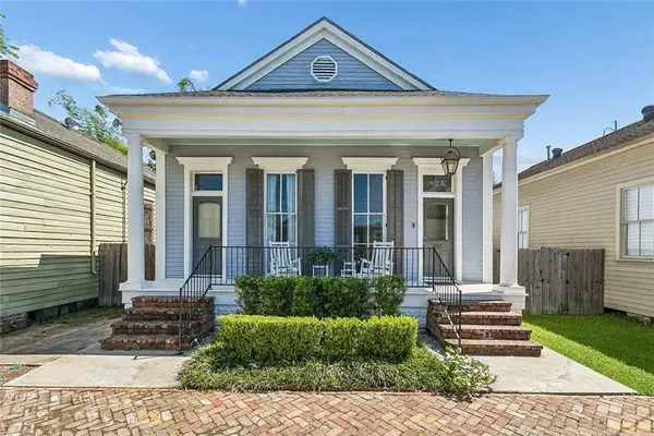 825 Pleasant Street, New Orleans, LA 70115