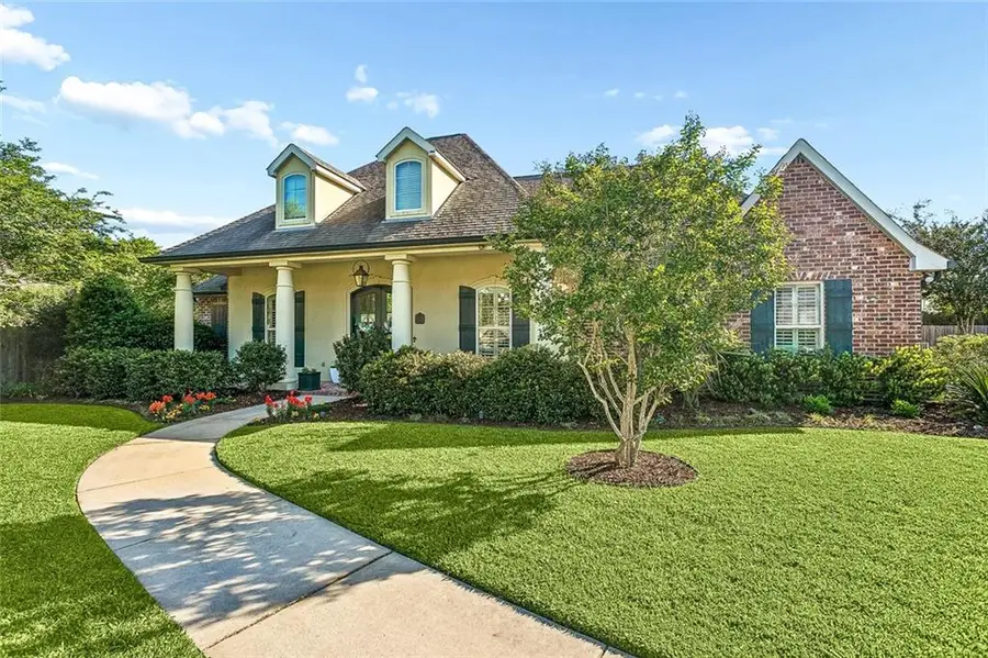 205 Chateau De Brie, Mandeville, LA 70471 - #3