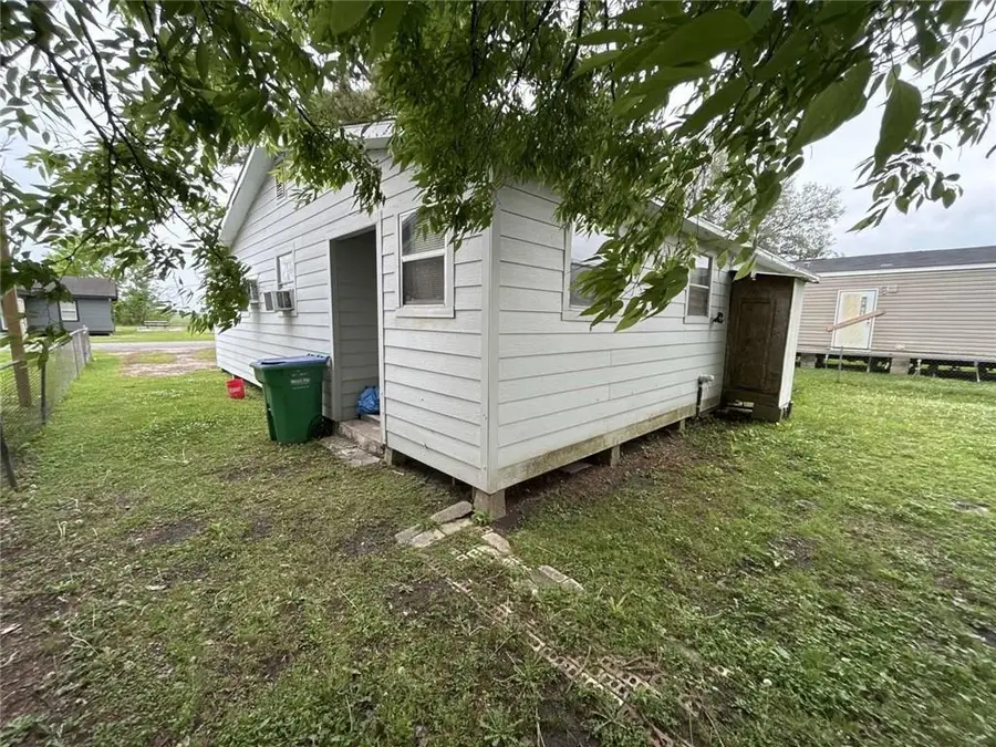 406 Owens Street, Napoleonville, LA 70390 - #3