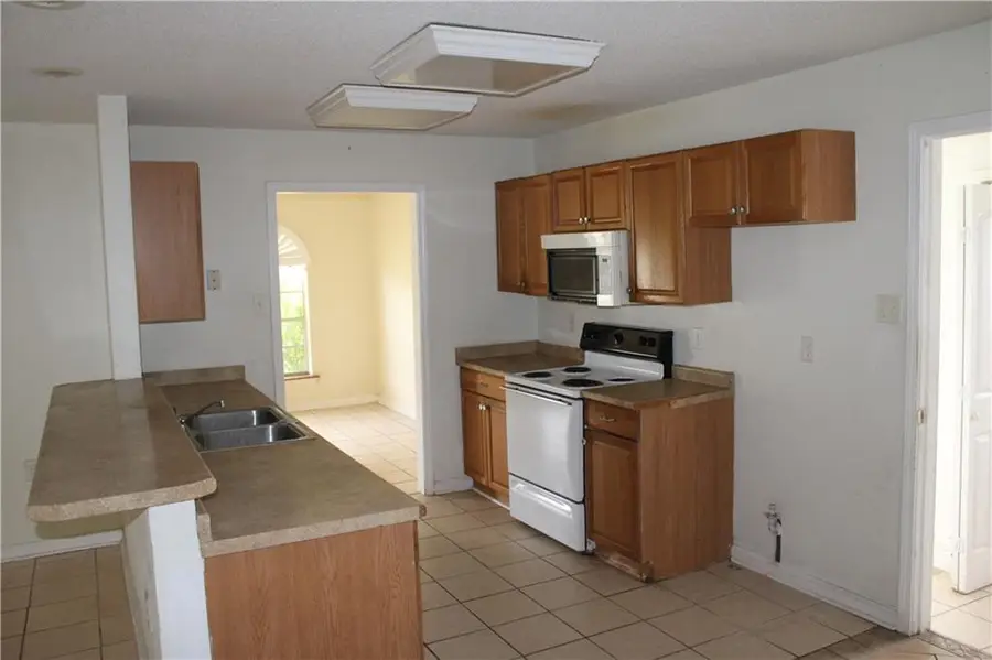 7432 Dartmoor Drive, New Orleans, LA 70127 - #3