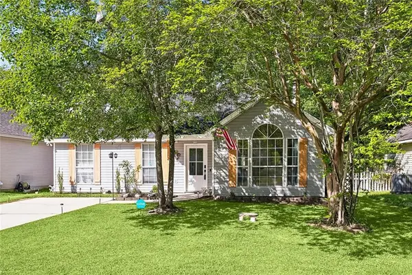 608 Dean Street, Mandeville, LA 70448