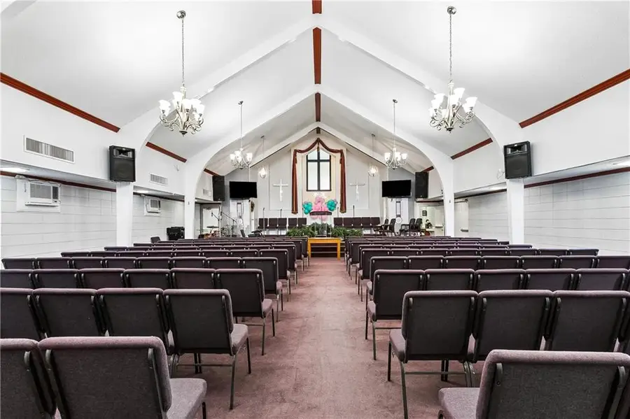 2613 Annunciation Street, New Orleans, LA 70130 - #2