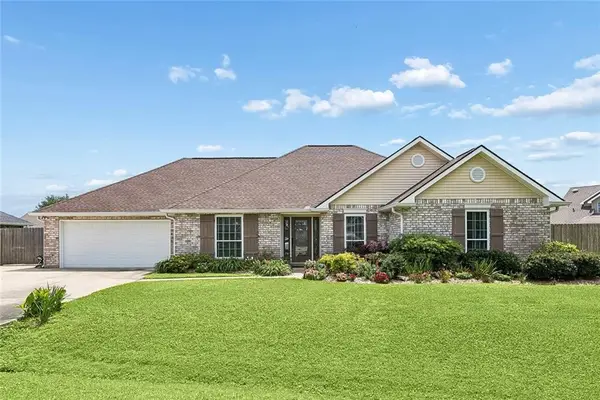 135 Magnolia Court, Luling, LA 70070