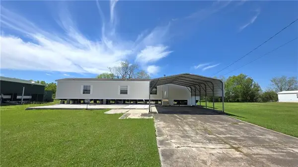 712 Buras River Road, Buras, LA 70041