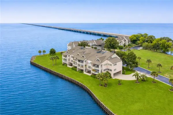 303 Mariners Island Boulevard #303, Mandeville, LA 70448