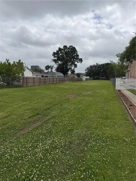 Pine Street, Metairie, LA 70005 - #2