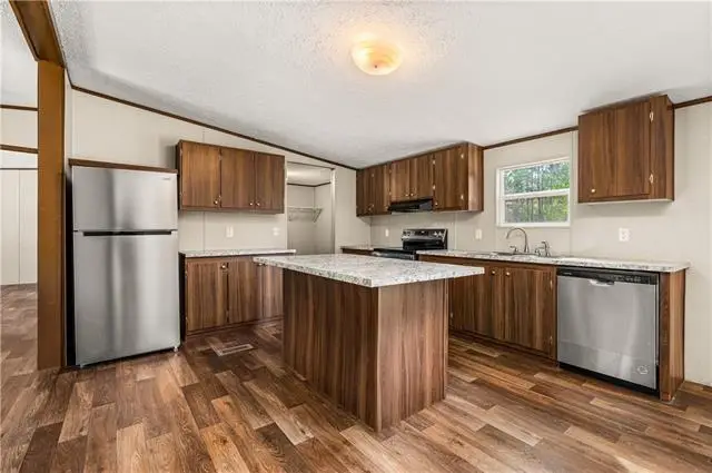 563 Mercer Road, Pineville, LA 71360 - #3