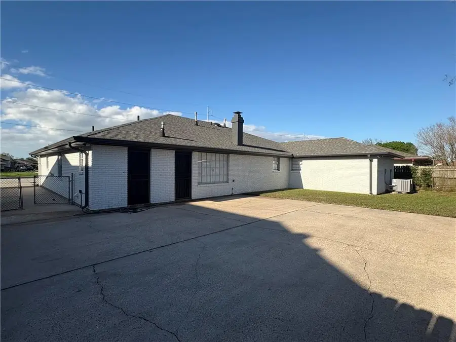 8020 Morrison Road, New Orleans, LA 70126 - #3