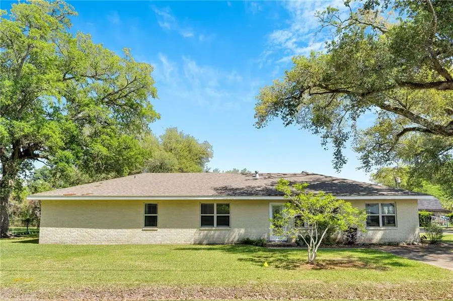 243 River Oaks Drive, Luling, LA 70070 - #2