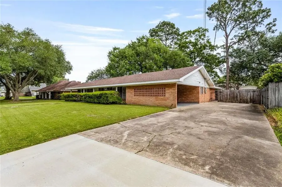 203 Robert Lee Circle, Lafayette, LA 70506 - #2