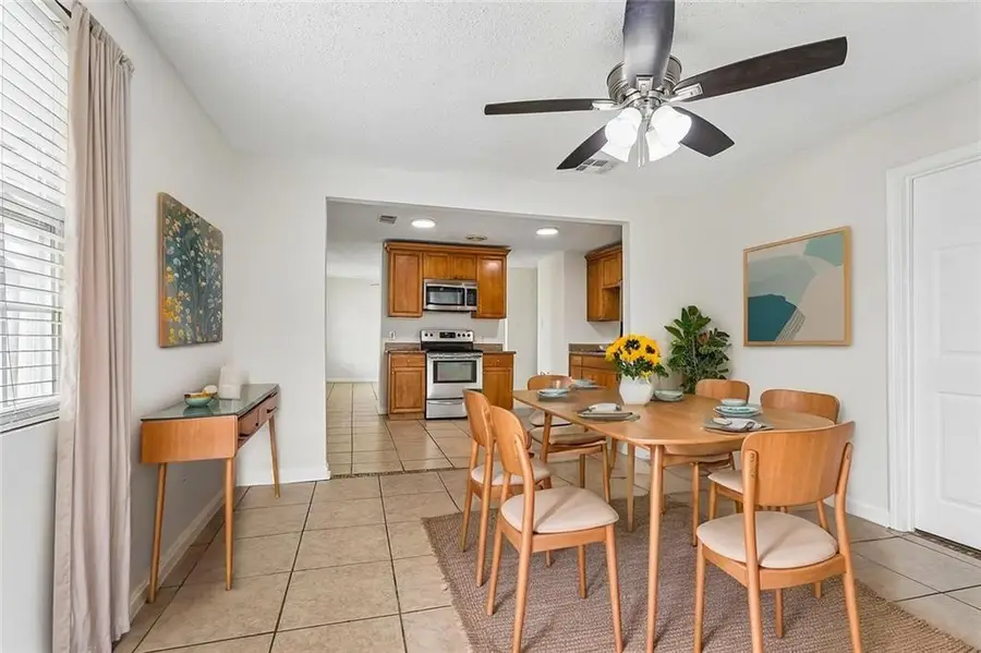 3804 W Louisiana State Drive, Kenner, LA 70065 - #3