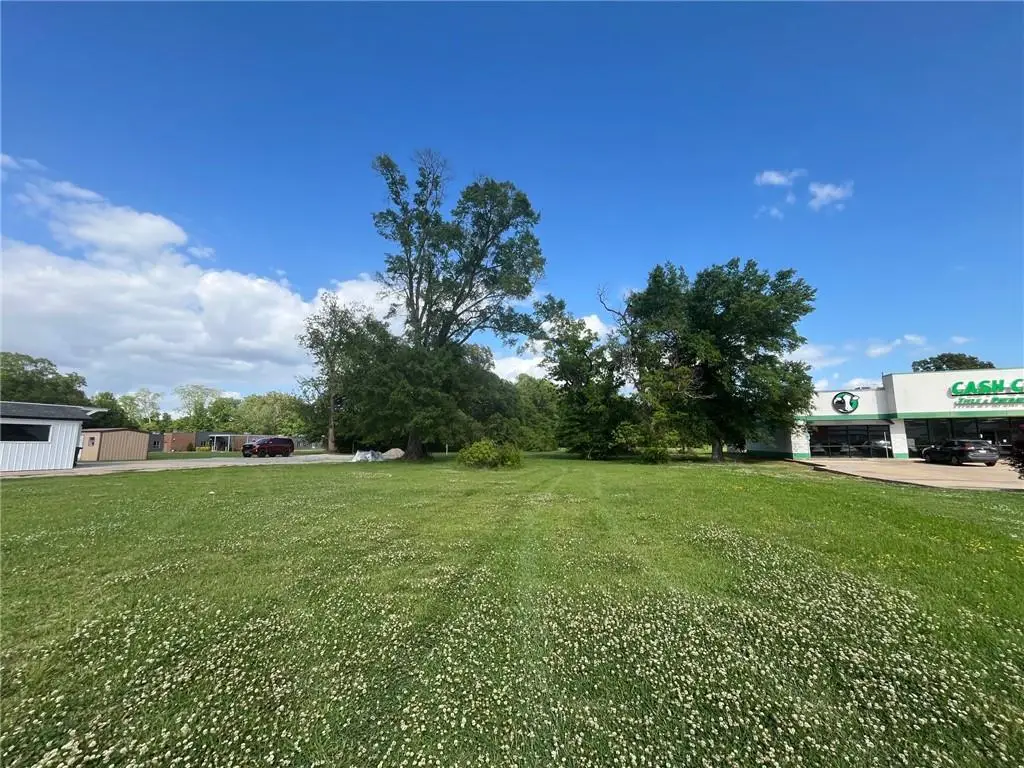 Tunica Drive, Marksville, LA 71351 - #1