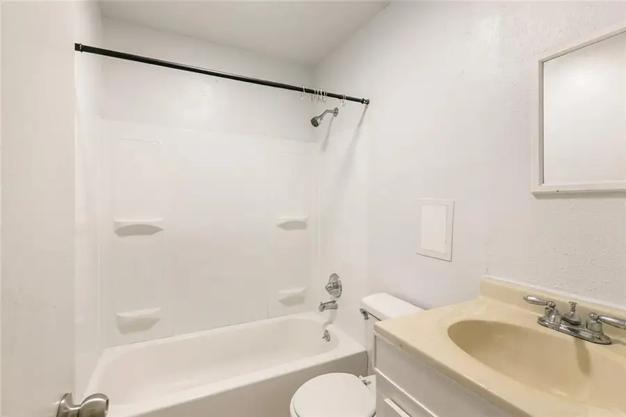 6001 07 Tullis Drive, New Orleans, LA 70131 - #2