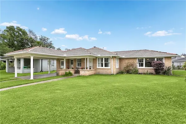 4 Ellen Court, Jefferson, LA 70121