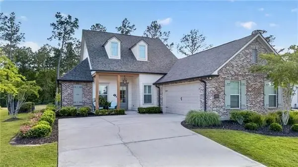 30628 Blue Wing Crescent, Springfield, LA 70462