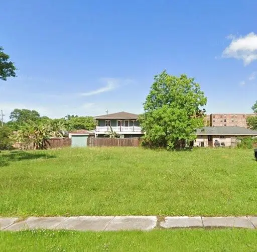 4445 Camelot Drive, New Orleans, LA 70127