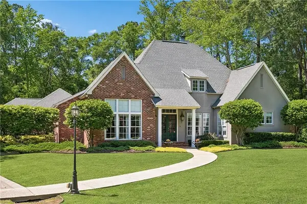 17233 Saint Gertrude Drive, Covington, LA 70435