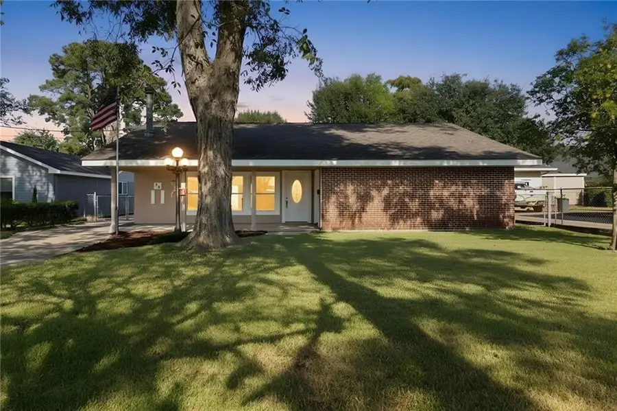 89 Haroleans Street, Harahan, LA 70123 - #3