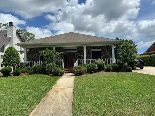 725 Marlene Drive, Gretna, LA 70056