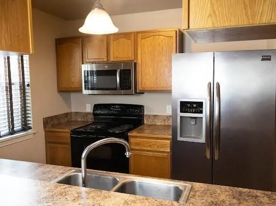 204 S General Pershing Street, Hammond, LA 70403 - #3