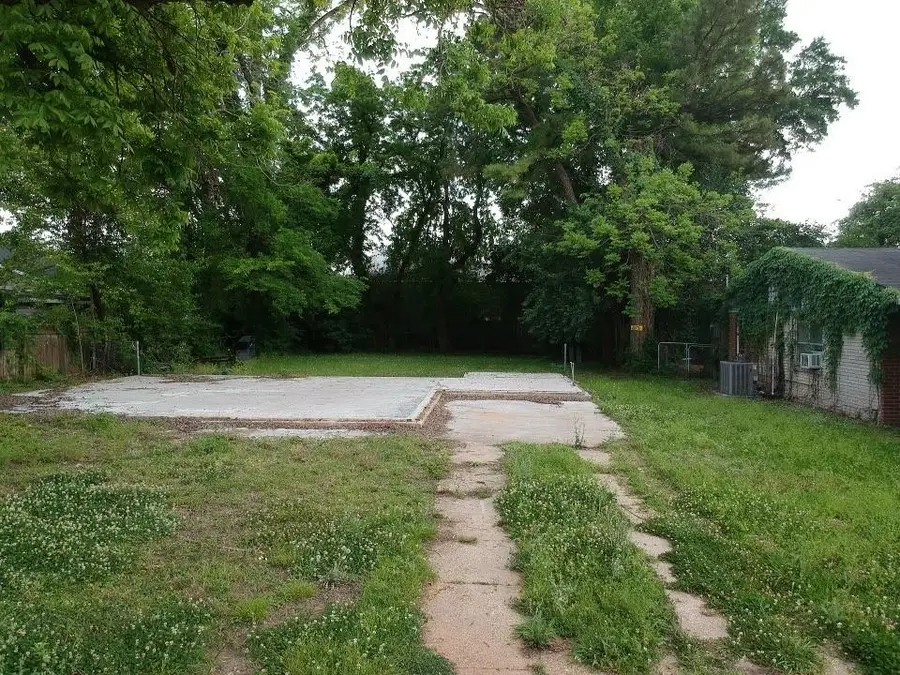 3319 Nelson Street, Alexandria, LA 71301 - #2